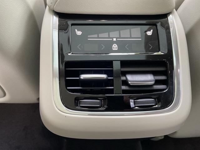 new 2026 Volvo XC60 car, priced at $61,695