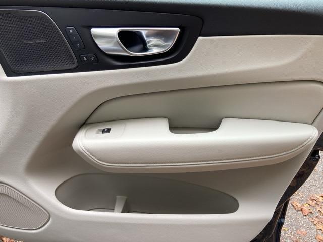 new 2026 Volvo XC60 car, priced at $61,695