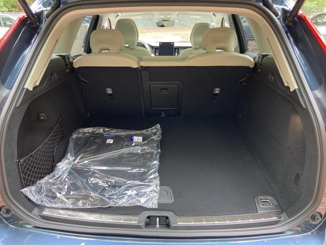 new 2026 Volvo XC60 car, priced at $61,695