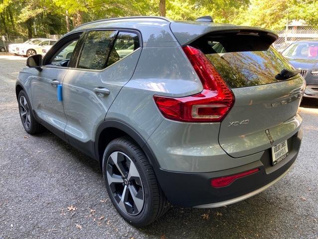 new 2025 Volvo XC40 car, priced at $50,110