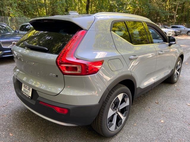 new 2025 Volvo XC40 car, priced at $50,110