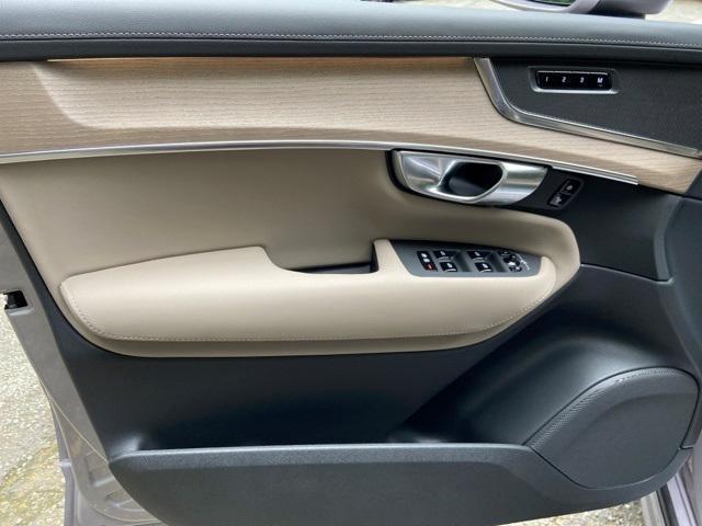 new 2026 Volvo XC90 car, priced at $71,525