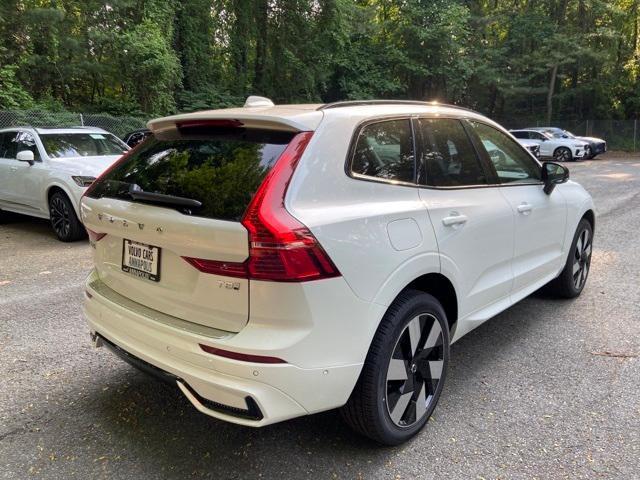 new 2025 Volvo XC60 Plug-In Hybrid car, priced at $66,260