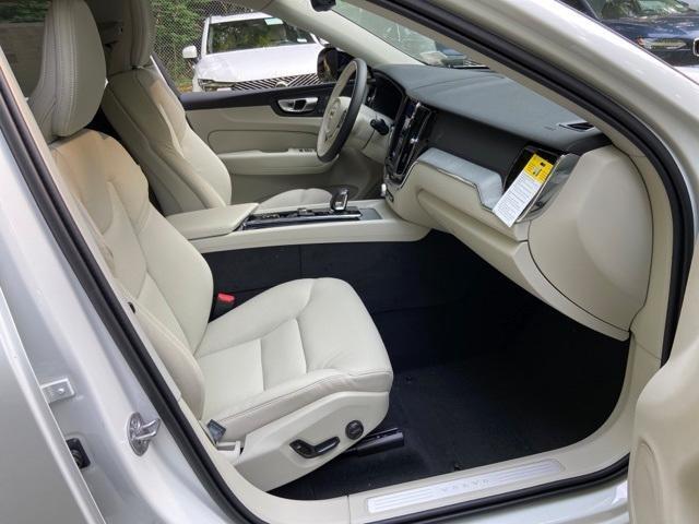 new 2025 Volvo XC60 Plug-In Hybrid car, priced at $66,260