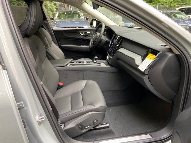 new 2025 Volvo XC60 car, priced at $54,560