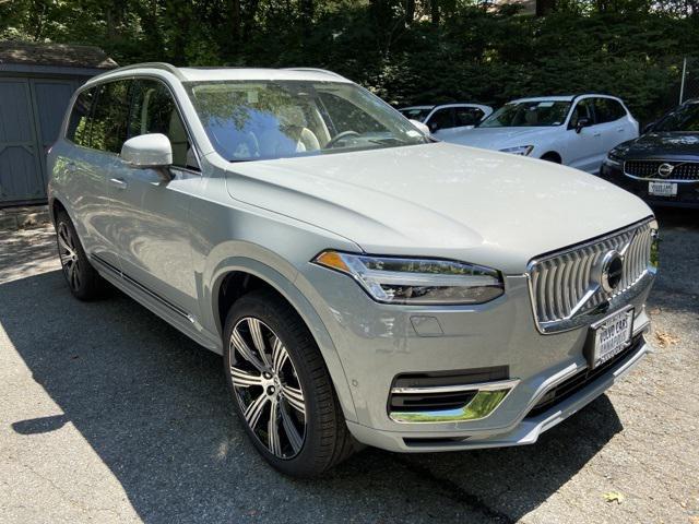 new 2025 Volvo XC90 car, priced at $82,595