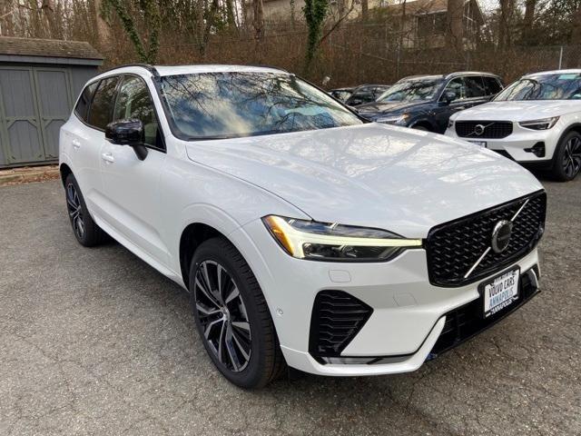 new 2025 Volvo XC60 car, priced at $55,335