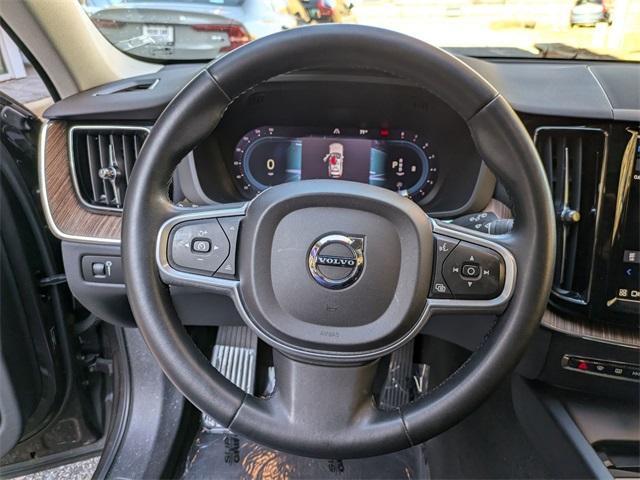 used 2022 Volvo XC60 car, priced at $35,085