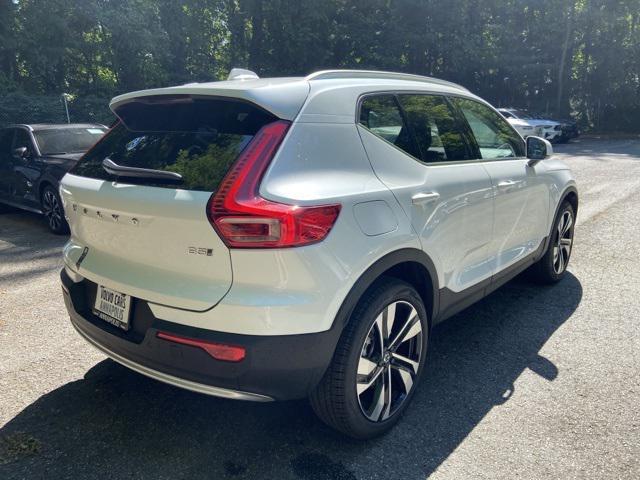 new 2024 Volvo XC40 car, priced at $51,235