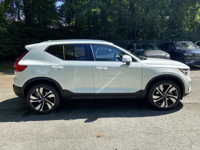 new 2024 Volvo XC40 car, priced at $51,235