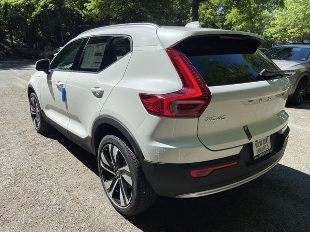 new 2024 Volvo XC40 car, priced at $51,235