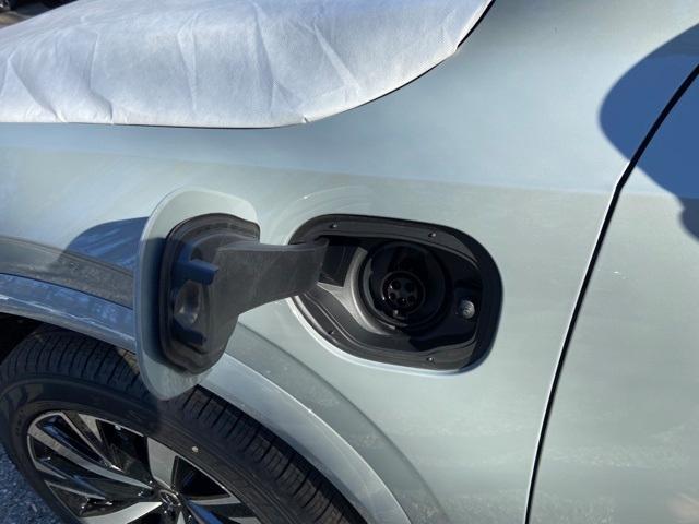 new 2025 Volvo XC90 Plug-In Hybrid car, priced at $75,435
