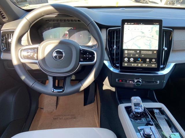 new 2025 Volvo XC90 Plug-In Hybrid car, priced at $75,435