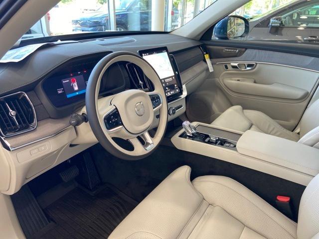 new 2025 Volvo XC90 Plug-In Hybrid car, priced at $82,405