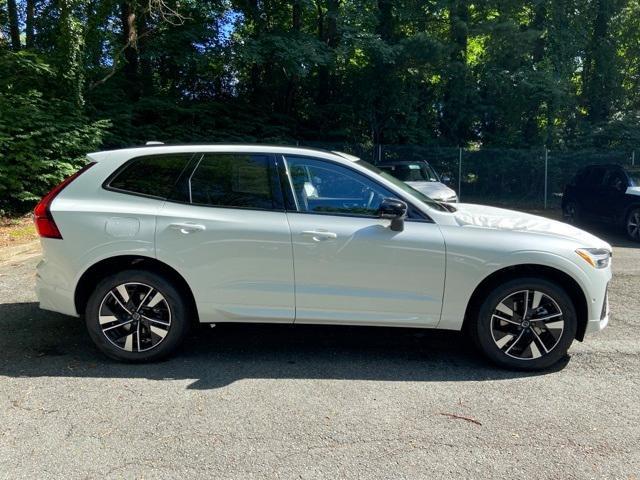 new 2026 Volvo XC60 car, priced at $57,185