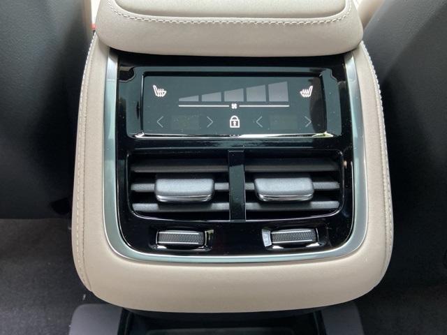 new 2026 Volvo XC90 car, priced at $75,145