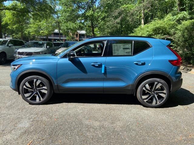 new 2025 Volvo XC40 car, priced at $51,765