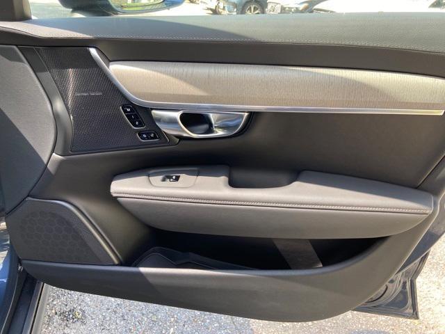 new 2025 Volvo V90 Cross Country car, priced at $68,165