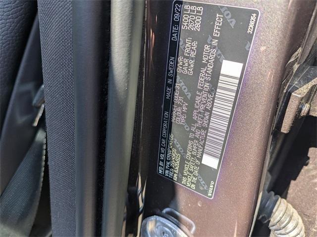 used 2023 Volvo XC60 car, priced at $37,489