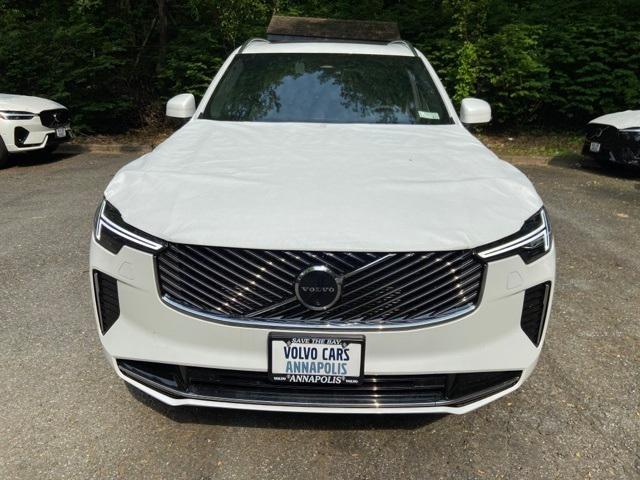 new 2025 Volvo XC90 Plug-In Hybrid car