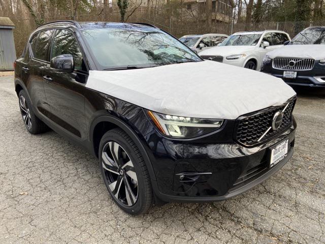 new 2024 Volvo XC40 car, priced at $49,020