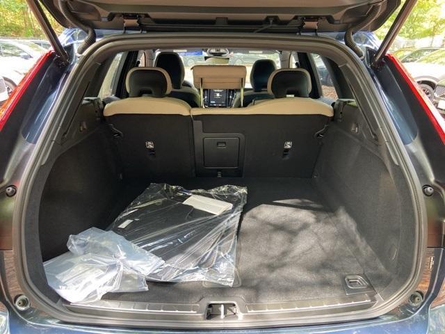 new 2026 Volvo XC60 car, priced at $56,345