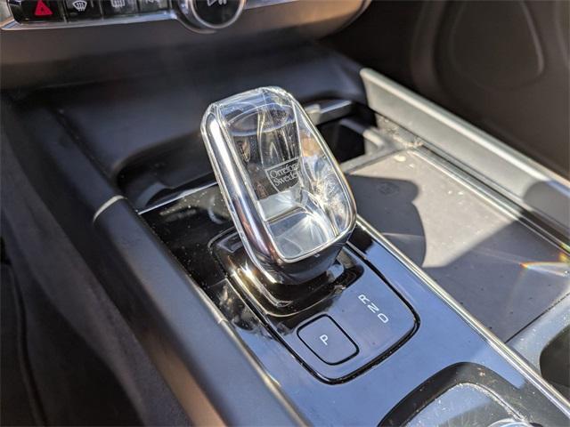 used 2022 Volvo XC60 car, priced at $37,062