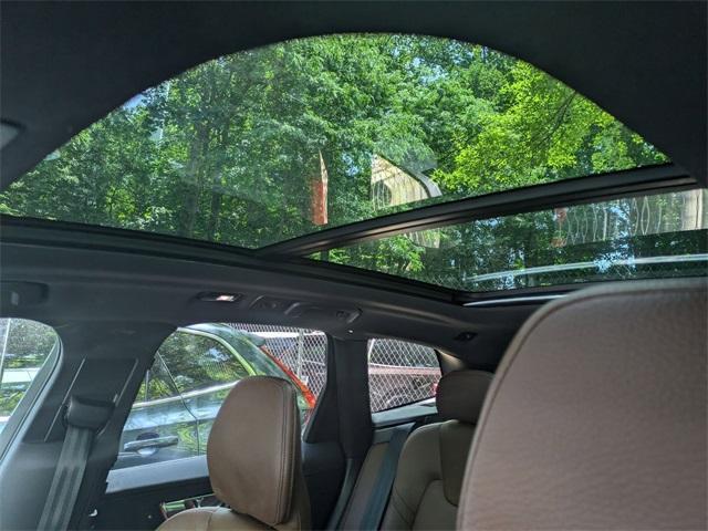 used 2023 Volvo XC60 car, priced at $37,164