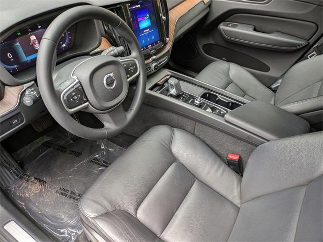 used 2022 Volvo XC60 car, priced at $34,160