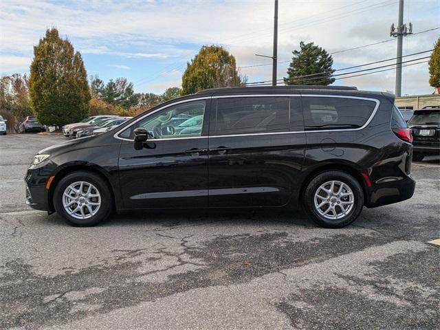 used 2022 Chrysler Pacifica car, priced at $21,998