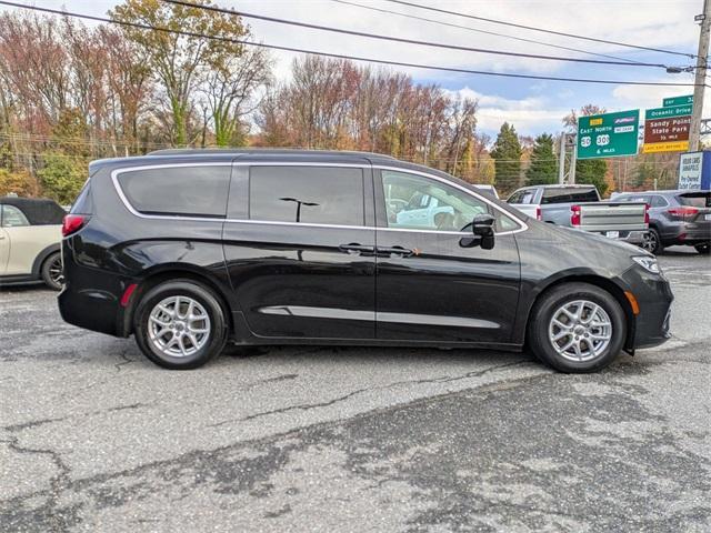 used 2022 Chrysler Pacifica car, priced at $21,998