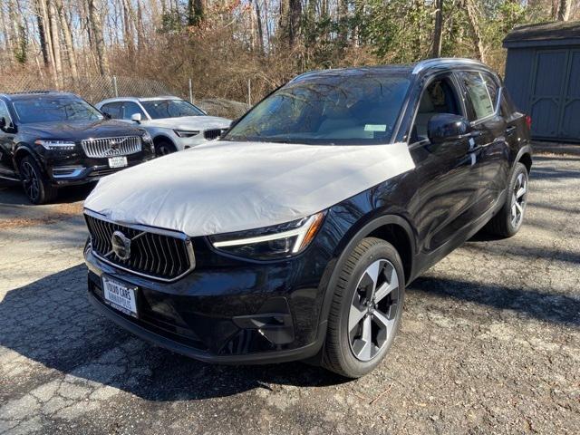 new 2025 Volvo XC40 car, priced at $48,335