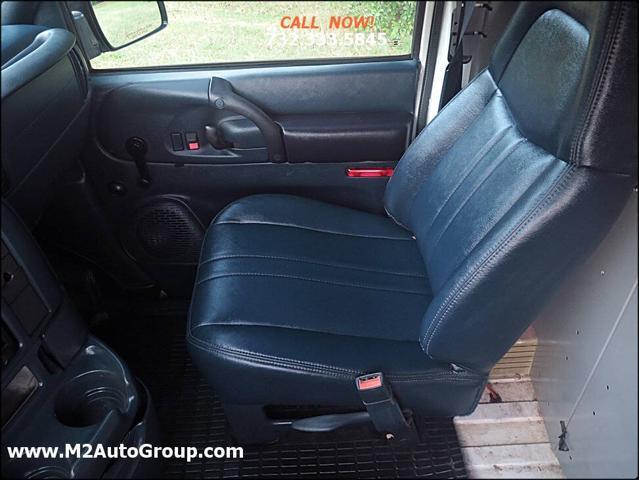 used 1998 Chevrolet Astro car, priced at $6,900