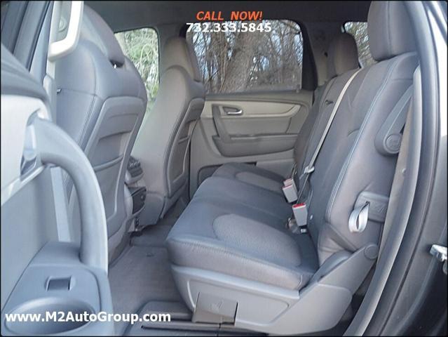 used 2014 Chevrolet Traverse car, priced at $6,500