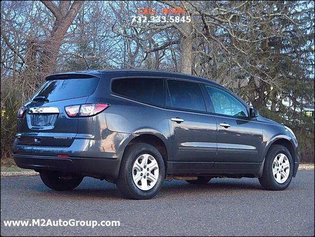 used 2014 Chevrolet Traverse car, priced at $6,500