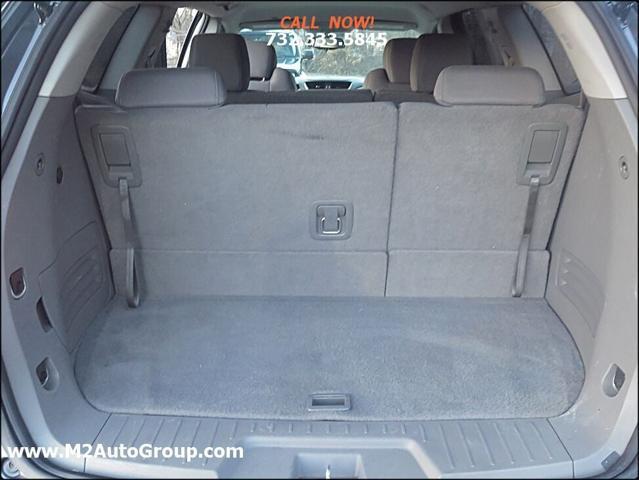 used 2014 Chevrolet Traverse car, priced at $6,500