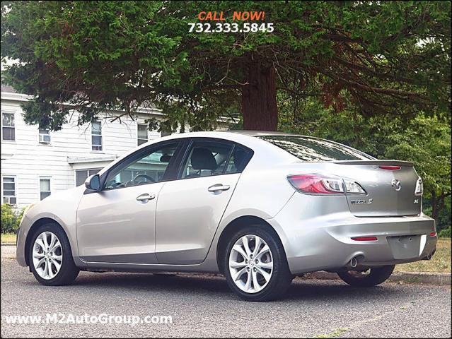 used 2011 Mazda Mazda3 car, priced at $5,400