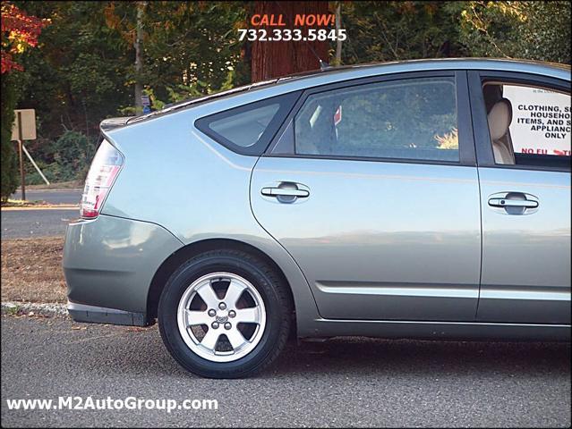 used 2004 Toyota Prius car, priced at $4,700