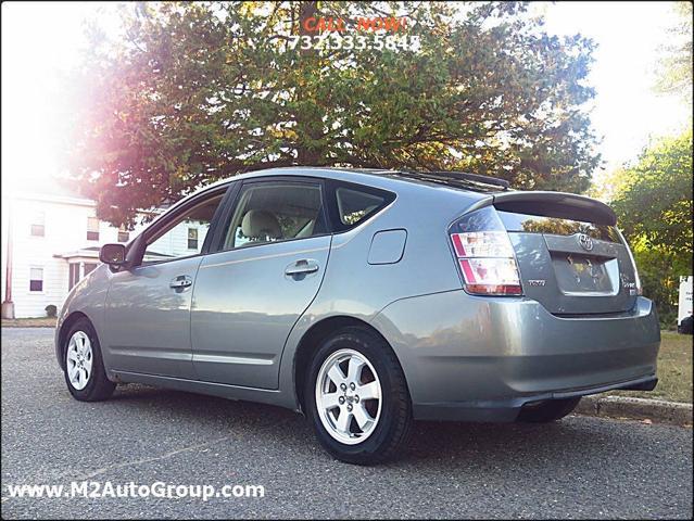 used 2004 Toyota Prius car, priced at $4,700