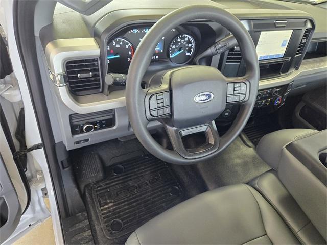 new 2025 Ford F-250 car, priced at $44,125