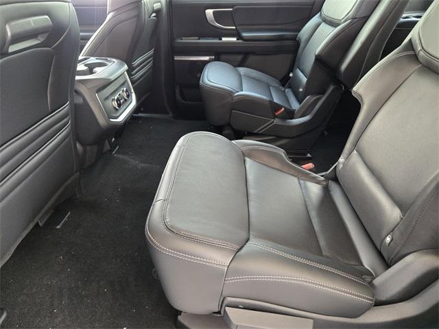 new 2025 Ford Expedition car, priced at $80,155