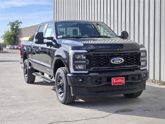 new 2024 Ford F-250 car, priced at $66,322