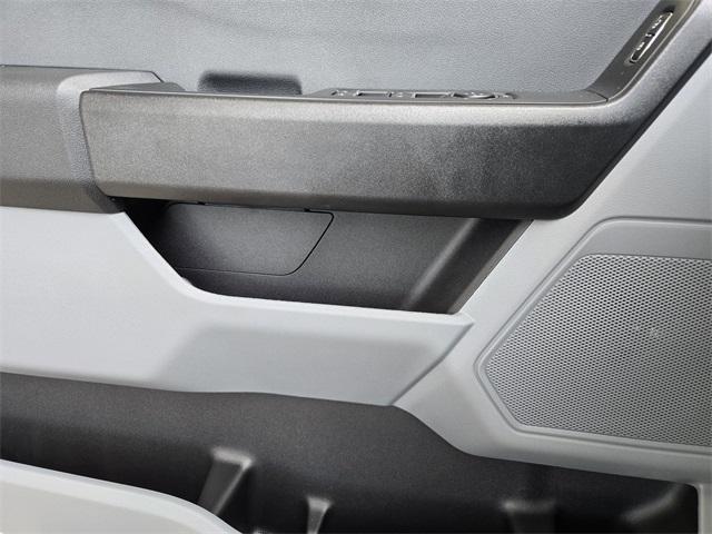 new 2025 Ford F-350 car, priced at $60,370