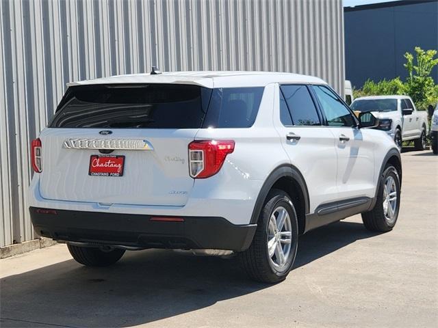 new 2024 Ford Explorer car, priced at $33,217