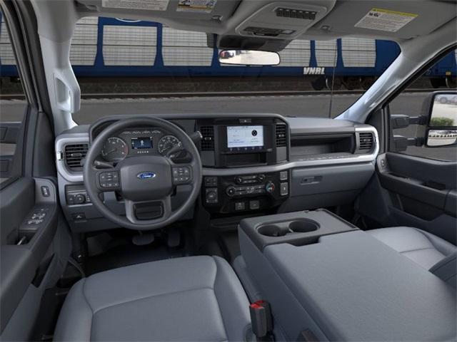 new 2025 Ford F-350 car, priced at $67,300