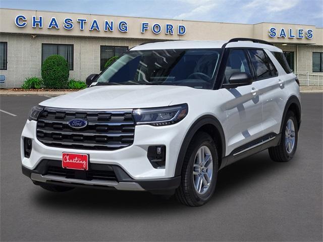 new 2025 Ford Explorer car, priced at $42,838