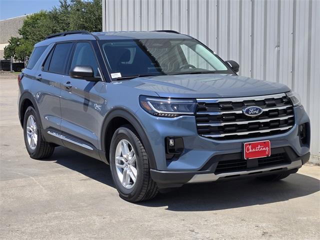new 2025 Ford Explorer car, priced at $42,457
