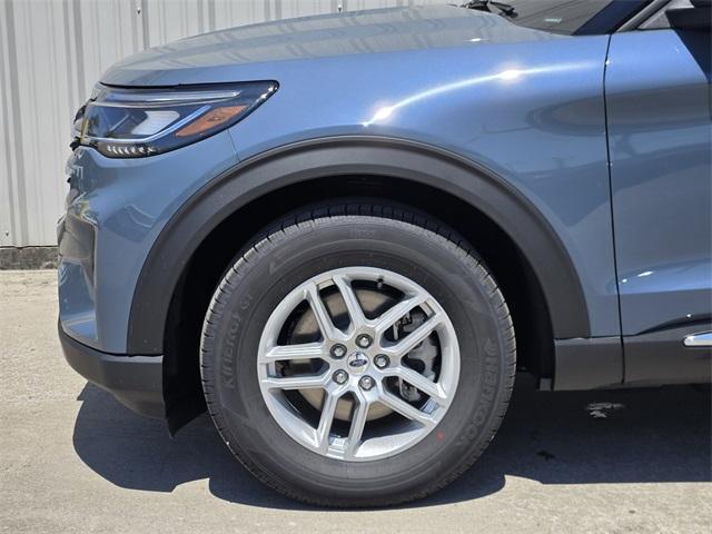 new 2025 Ford Explorer car, priced at $42,457