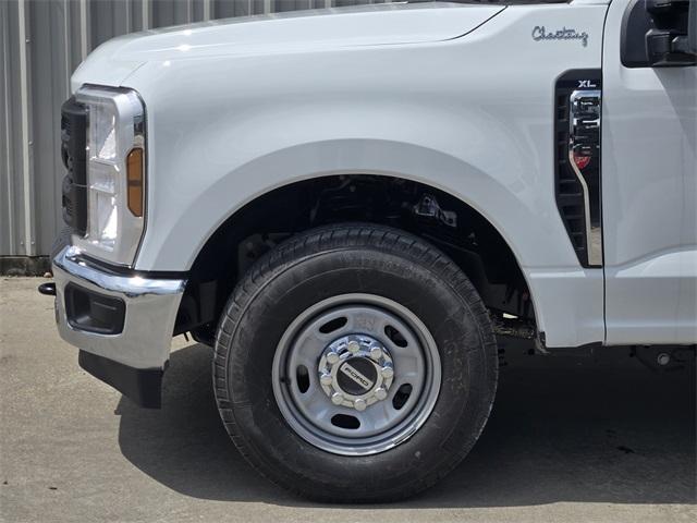 new 2025 Ford F-250 car, priced at $58,965