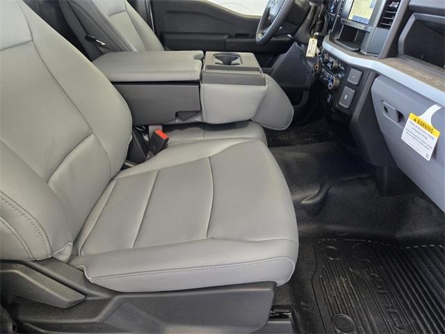 new 2025 Ford F-250 car, priced at $58,965
